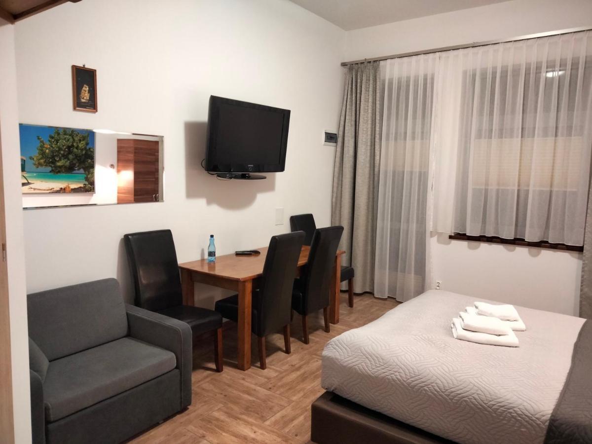 Apartamenty Plazowa 11 Darlowko Esterno foto